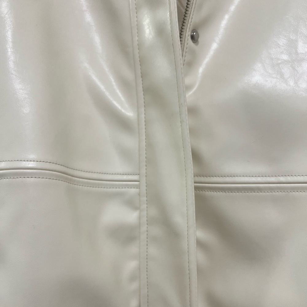 Anthropologie Maeve Oversized Patent Leather Bomber Jacket - Picture 11 of 16